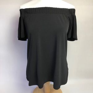 Women’s black dress top